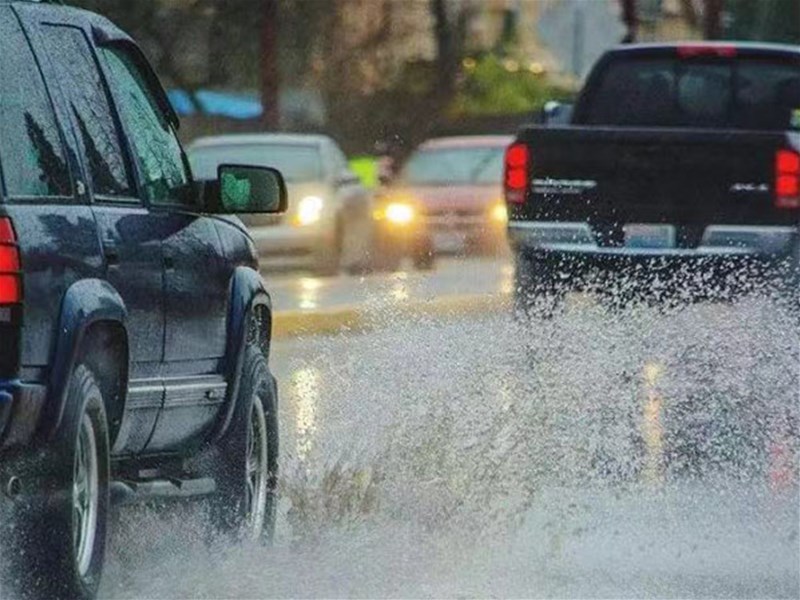 暴雨频发，开车一定要注意这3点，否则保险一分不赔！